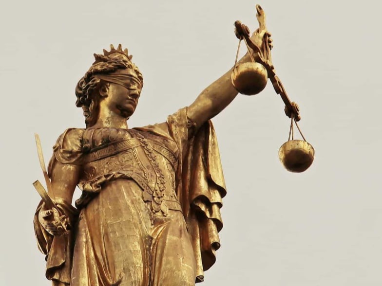 Justiça anula suspensão de CNH com base na retroatividade da lei mais benéfica